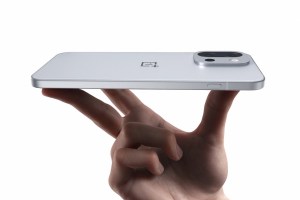 OnePlus 13T ون بلس 13 تي